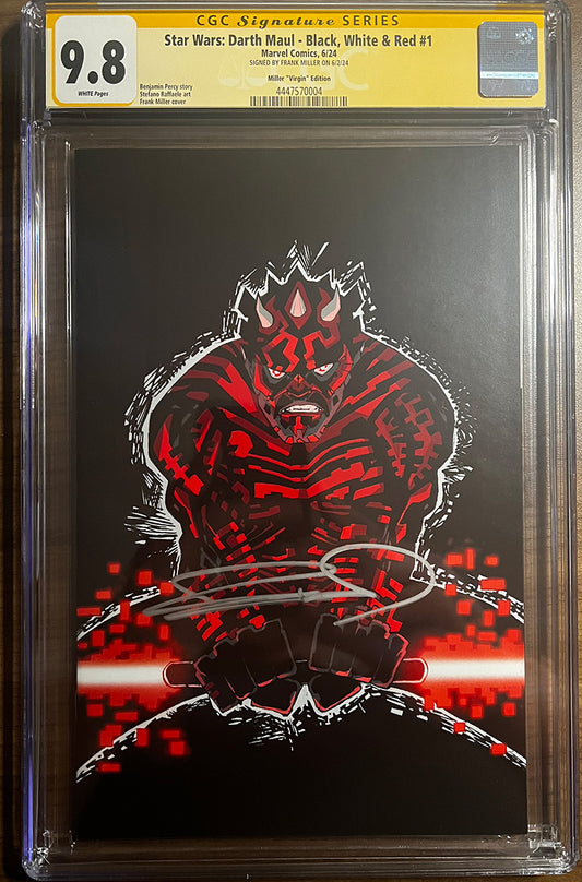 [SIGNED BY FRANK MILLER] [CGC 9.8 YELLOW LABEL] STAR WARS: DARTH MAUL - BLACK, WHITE & RED #1 FRANK MILLER VIRGIN VARIANT[1:100]  (IN STOCK)