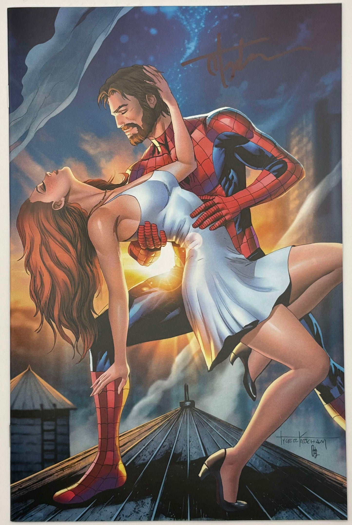 [SIGNED W/COA] Ultimate Spider-Man #7 Unknown Comics Tyler Kirkham Exclusive Virgin Var [IN STOCK]